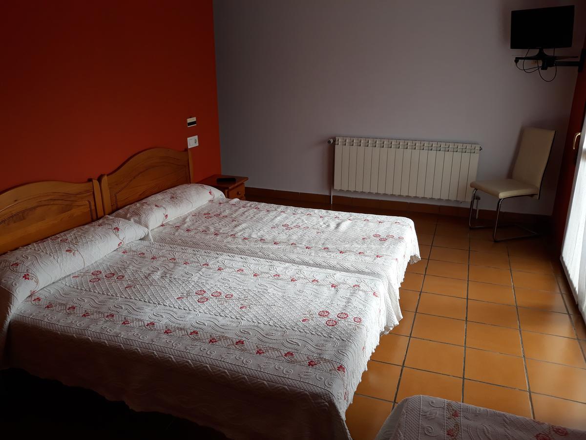 Hostal Ardoi シスル・マヨール エクステリア 写真